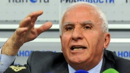 وفد فلسطيني يضم 11 شخصية من كل الفصائل يتوجه اليوم إلى القاهرة