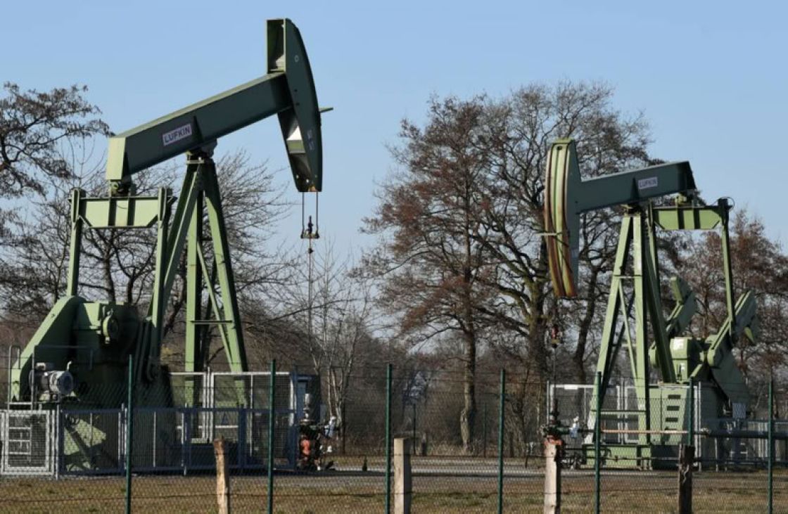 الثورة الصخرية والإمبريالية الطاقية الأمريكية: تبعية المكسيك وإعادة تشكيل الهيمنة العالمية