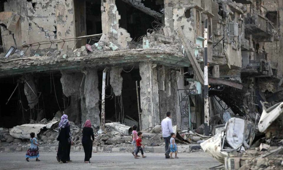 إعادة الإعمار والتعويل على المعارض والمؤتمرات بمعزل عن الحل السياسي!