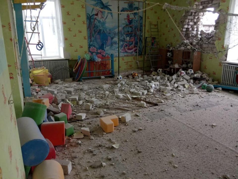 قوات أوكرانيا تستمر بقصف الدونباس وبين الأهداف &quot;روضة أطفال&quot;