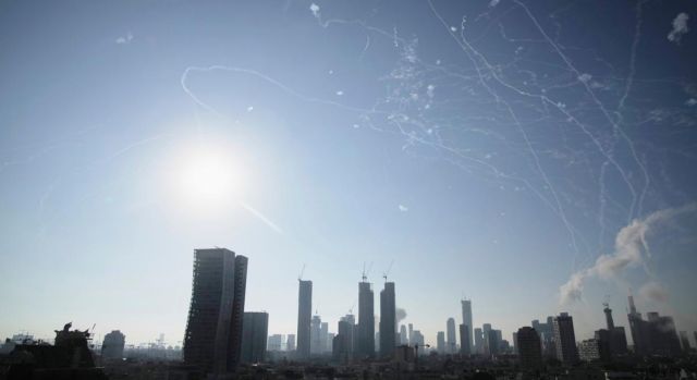 على وقع تهديد إيران: استنفار بمستشفيات &laquo;إسرائيل&raquo; ورفع التنسيق بقاعدة &laquo;العديد&raquo; بقطر