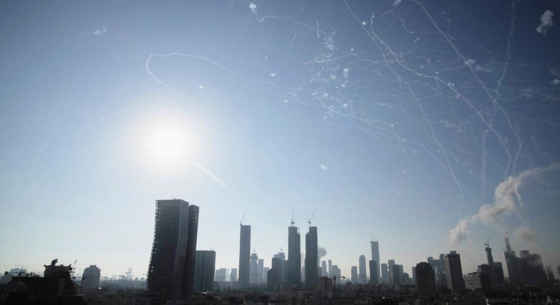 على وقع تهديد إيران: استنفار بمستشفيات &laquo;إسرائيل&raquo; ورفع التنسيق بقاعدة &laquo;العديد&raquo; بقطر