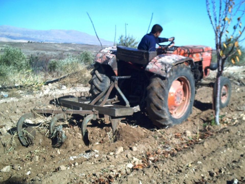 جديد رفع الأسعار:  10% للنسيج - 20% للآليات الزراعية