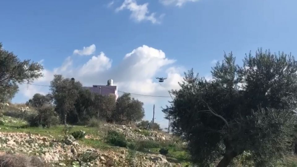 شباب &laquo;كفر قدوم&raquo; يسقطون مسيرة للاحتلال (فيديو)