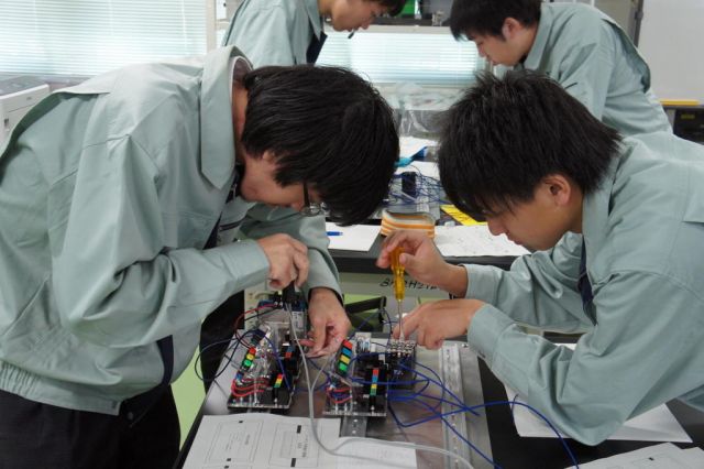 نحو قطب علمي صاعد جديد؟