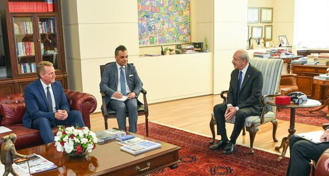 أردوغان يتخذ إجراءً ضد السفير الأمريكي بسبب تصرّف للأخير يتعلّق بالانتخابات