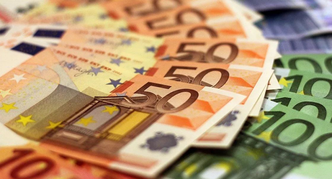 البنك المركزي الأوروبي يحذر قادة منطقة اليورو من تراجع اقتصادي هائل