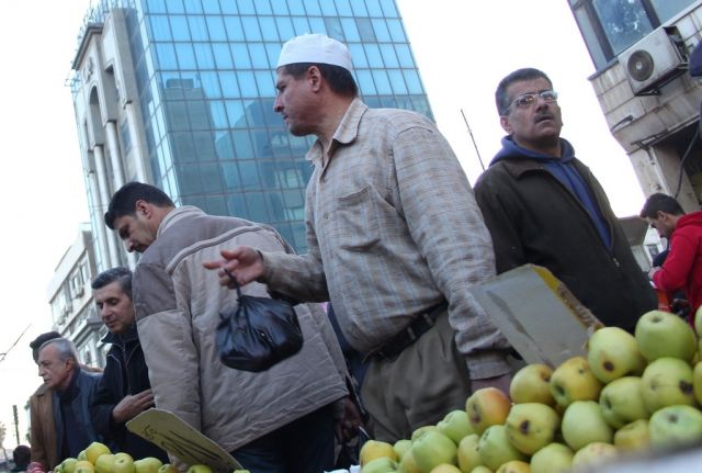 (ثمار) سياسية  للعقوبات الاقتصادية