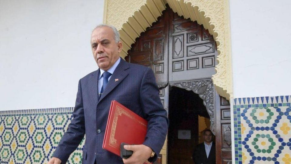 الجملي يسلم تشكيلة الحكومة التونسية الجديدة لرئيس الجمهورية