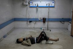 جيش الاحتلال يفصل أجهزة التنفس عن مرضى "الشفاء"