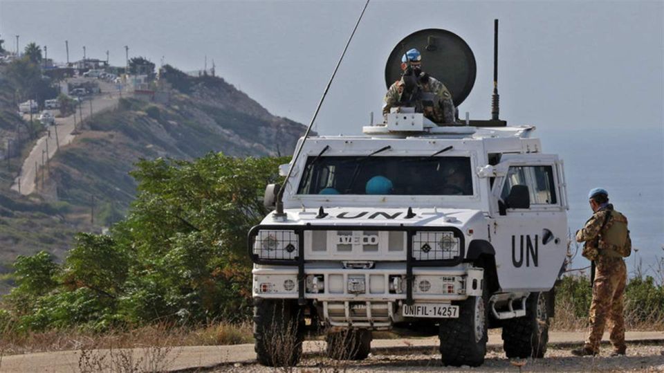 جيش الاحتلال يستهدف سيارة لليونيفيل جنوبي لبنان