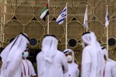 ملياردير متصهين يفصح للمرة الأولى عن غايات الإمارات في سورية...
