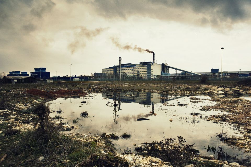 في عاصمة كوسوفو.. &laquo;التنفس يقتل&raquo;