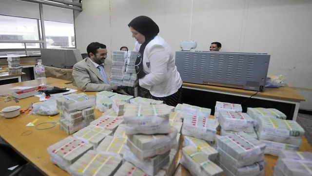 الفساد والليبرالية