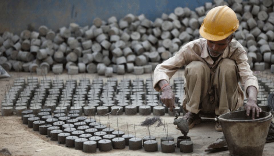 بصراحة ... الأزمة الرأسمالية وصراع الناهبين مع المنهوبين