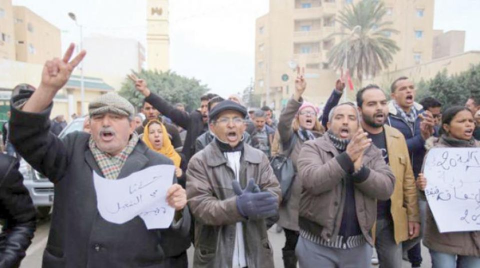 فرص اقتصادية ضئيلة أمام تونس