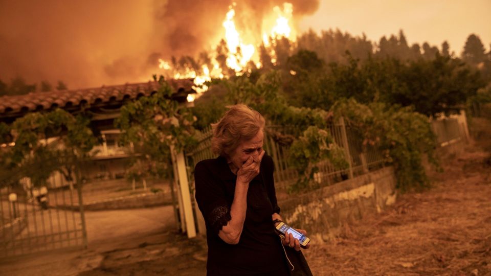 الحرائق ليست طبيعية: اليونان نموذجاً