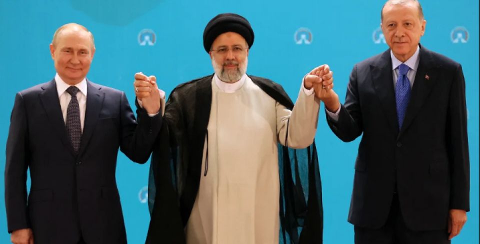 افتتاحية قاسيون 1080: قمتا طهران وجدة وولادة عالم جديد!