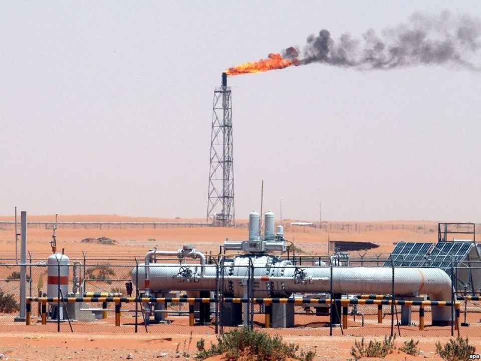 في حقول الرميلان للنفط بالحسكة : عمالة بدائية والسرطان سيد الموقف!!