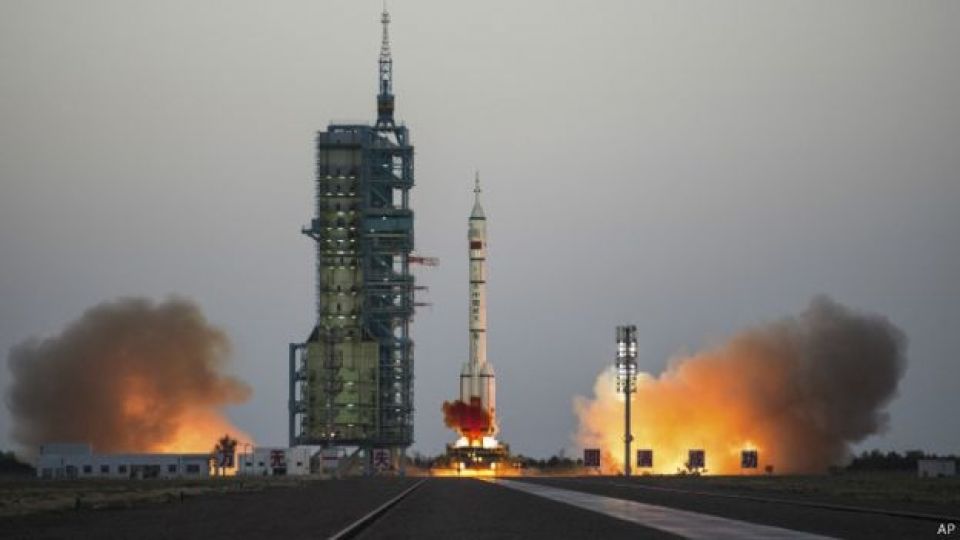 الصين تطلق أكبر مركبة فضائية مجنحة عام 2020 صاروخ متجدد الانطلاق