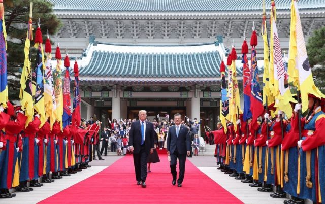 منطق التفاهمات يتصدّر المشهد الكوري!