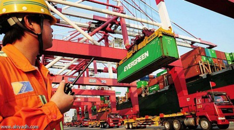 تقرير: الصين تتجاوز واشنطن للمرة الأولى في حجم التجارة الخارجية