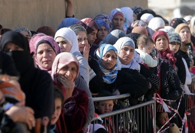 السوريّات في مهب الأزمة نازحات ولاجئات ومخطوفات ومعتقلات وأرامل..