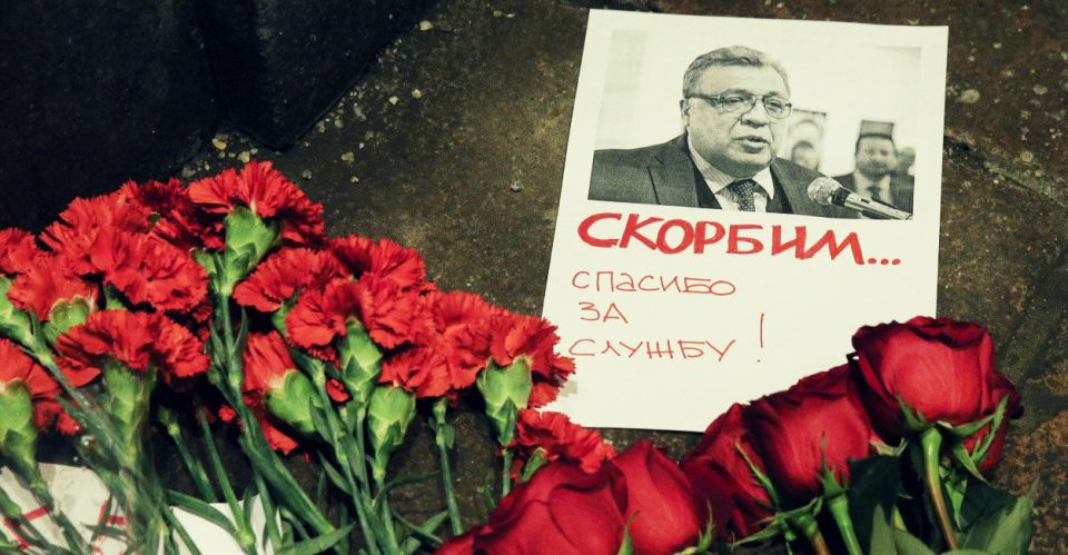 علينا أن نقرأ العالم بشكل جيد