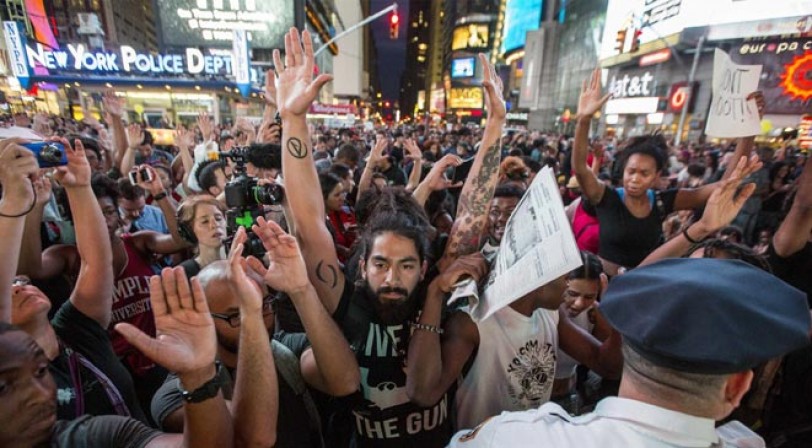 السلطات الأمريكية تتأهب لاحتمال حدوث موجة جديدة من الاحتجاجات