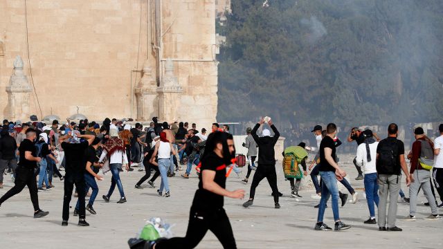تسقُط الأجساد لا الفكرة