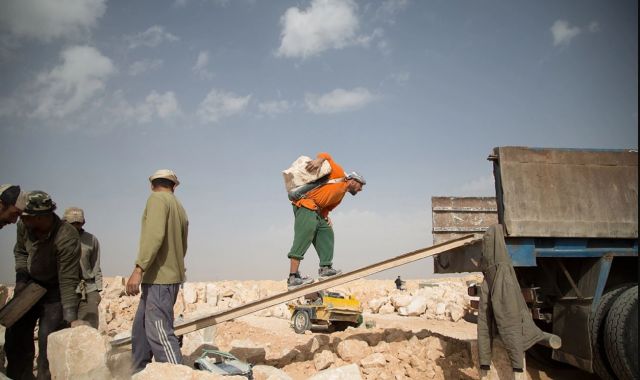 بصراحة ... الإعلام النقابي الحاضر الغائب
