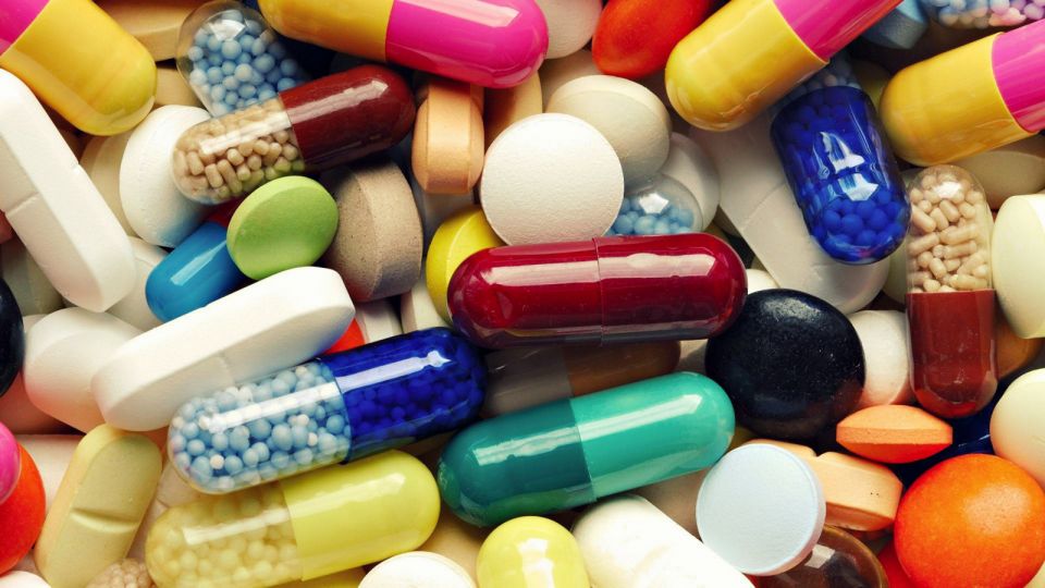 صناعة الأدوية وصناعة الخوف من المرض