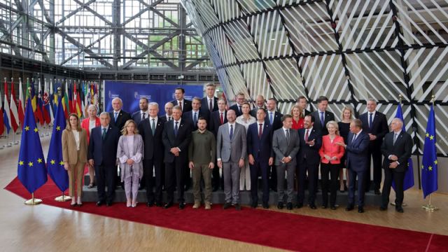 الاتحاد الأوروبي: قمّة &laquo;هلعٍ&raquo; في بروكسل