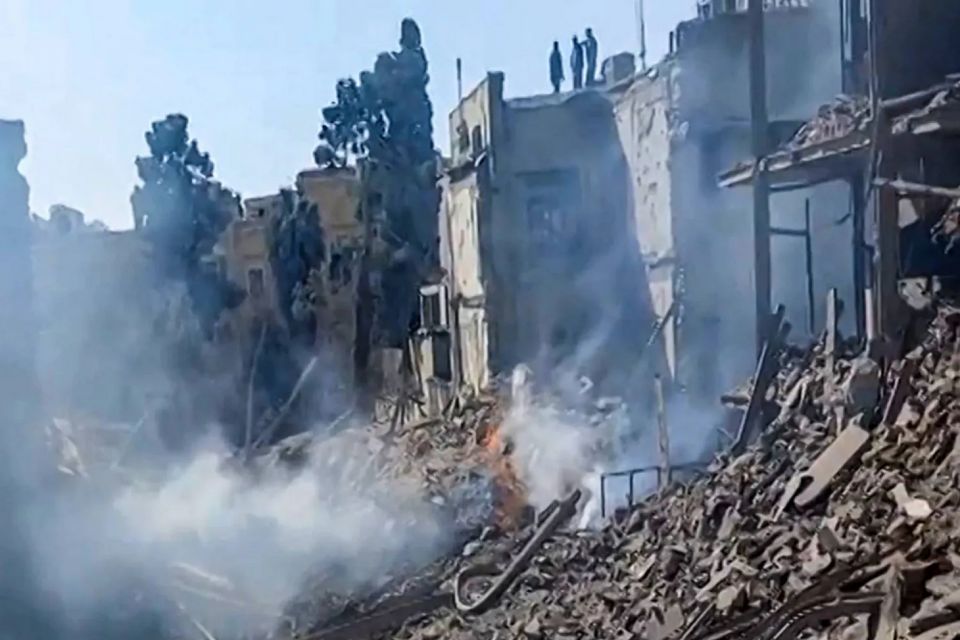 &laquo;إسرائيل&raquo; تقتل 57 طفلة بقصف مدرسةابتدائية في مدينة ميناب جنوب إيران