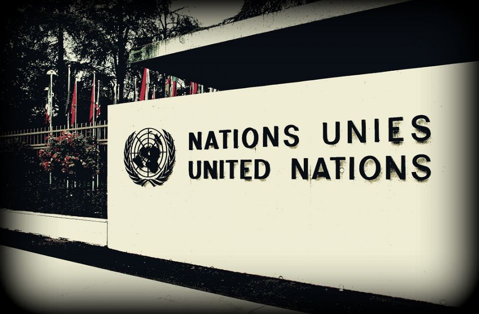 انطلقت المحادثات بوجود الوفد الحكومي ومنصات المعارضة الثلاث (موسكو، الرياض، القاهرة).