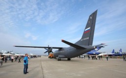 روسيا تنقل مواداً غذائية إلى دير الزور المحاصرة