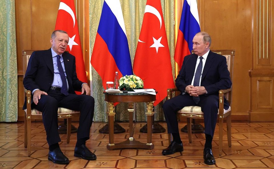 البيان الختامي لاجتماع بوتين وأردوغان يشدّد على «دفع العملية السياسية» في سورية