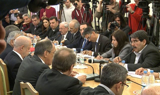 متشددو الطرفين.. الاصطياد بالشباك ذاتها!