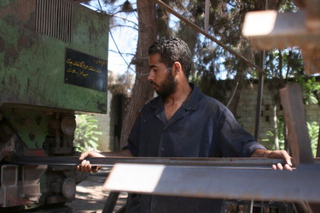 الأجور في خطر