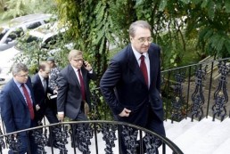 جلسة مشاورات في موسكو حول التسوية السورية بين مبعوثين خاصين روسي وأمريكي