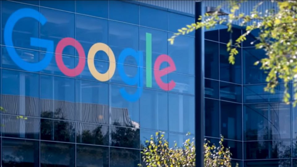 غوغل توقف شبكتها المخصصة للتواصل الاجتماعي