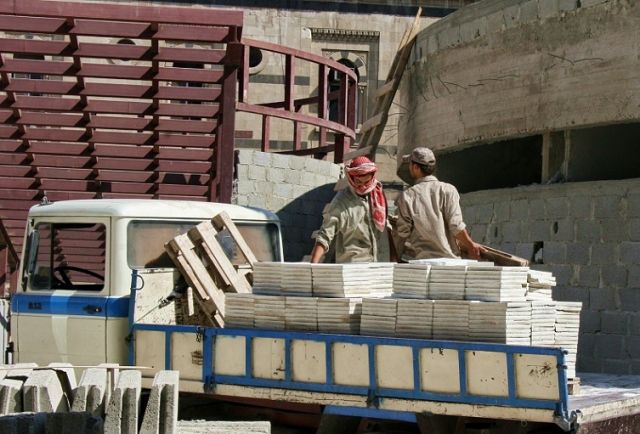 العمال السوريون يلقون المصير ذاته!