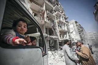 ثمانية أشهر.. واللجنة لم تجتمع بعد!  &laquo;من سيعوض النازحين والمشردين؟&raquo;