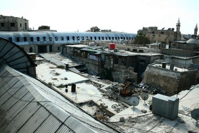 دمشق القديمة.. كثافة سكانية وإهمال خدمي!