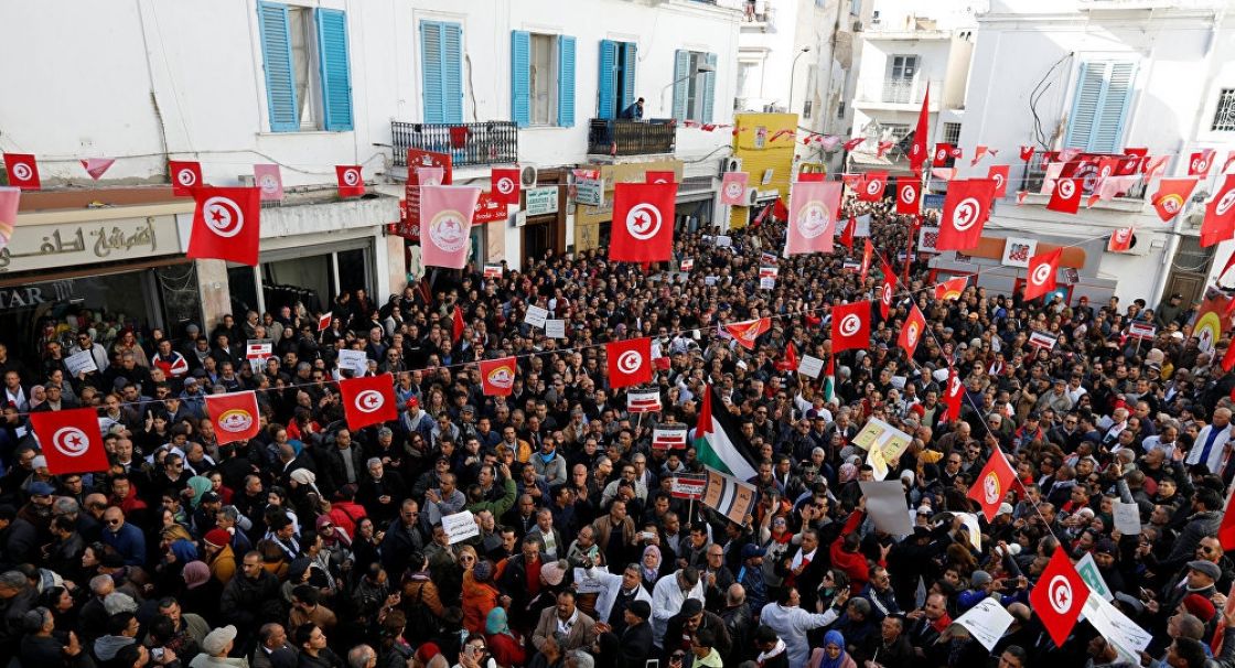 معركة التونسيين مع النموذج الاقتصادي