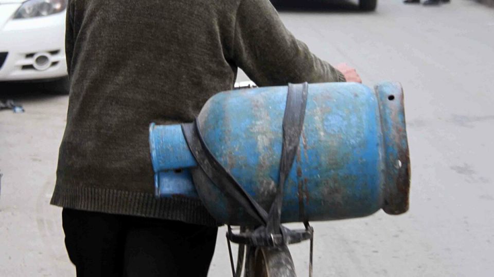 مفارقة توريدات الغاز المنزلي وذريعة العقوبات