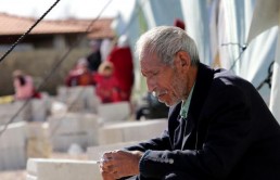 لبنان يفرض قيوداً كبيرة على دخول اللاجئين السوريين