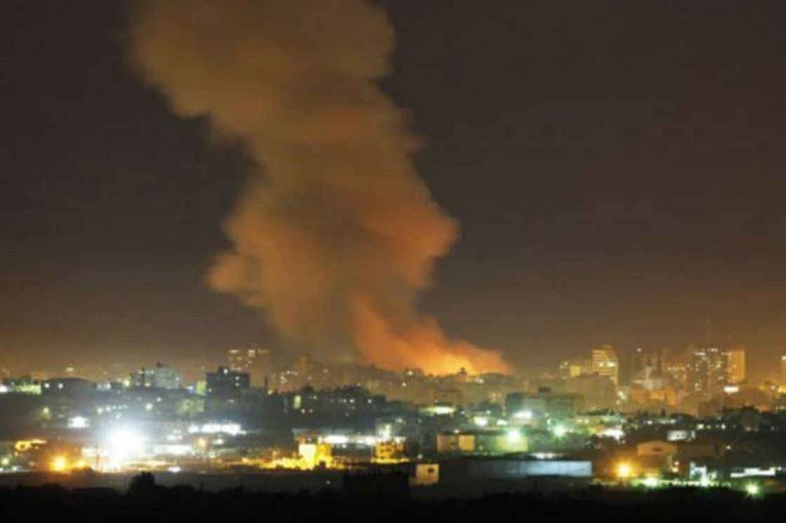 دمشق: سقوط صاروخ قرب مطار المزة العسكري