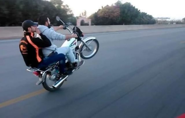 أما من حل لفوضى الدراجات النارية... لا يكون على حساب الفقراء؟!