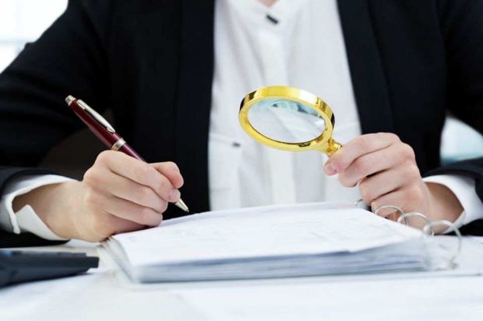 الأثرياء بلا ضرائب بسبب التواطؤ والتقشف